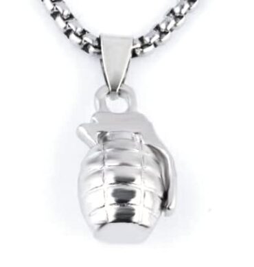 THE MEN THING Alloy Pendant with Pure Stainless Steel 24inch Round Box Chain, American trending Style - Round Box Chain & Pendant for Men & Boys
