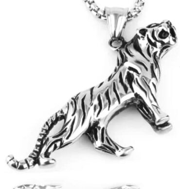 THE MEN THING Alloy Pendant with Pure Stainless Steel 24inch Round Box Chain, American trending Style for Men & Boys