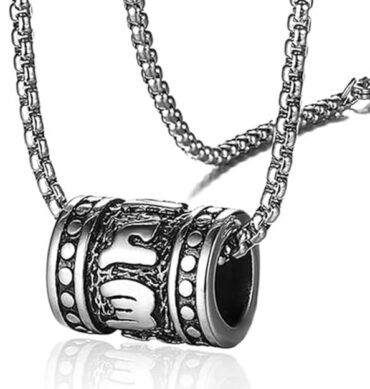 THE MEN THING Alloy Pendant with Pure Stainless Steel 24inch Round Box Chain, American trending Style - Round Box Chain & Pendant for Men & Boys
